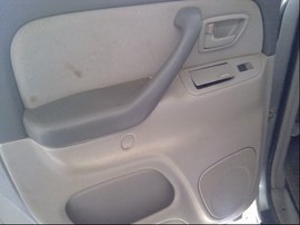 2005 TOYOTA TUNDRA, SILVER, SR5, CREW CAB, 4.7L, AT. 2WD.  Z25990
